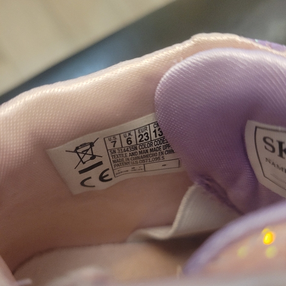 Sketchers Twinkle Toes size 7 - Picture 4 of 6